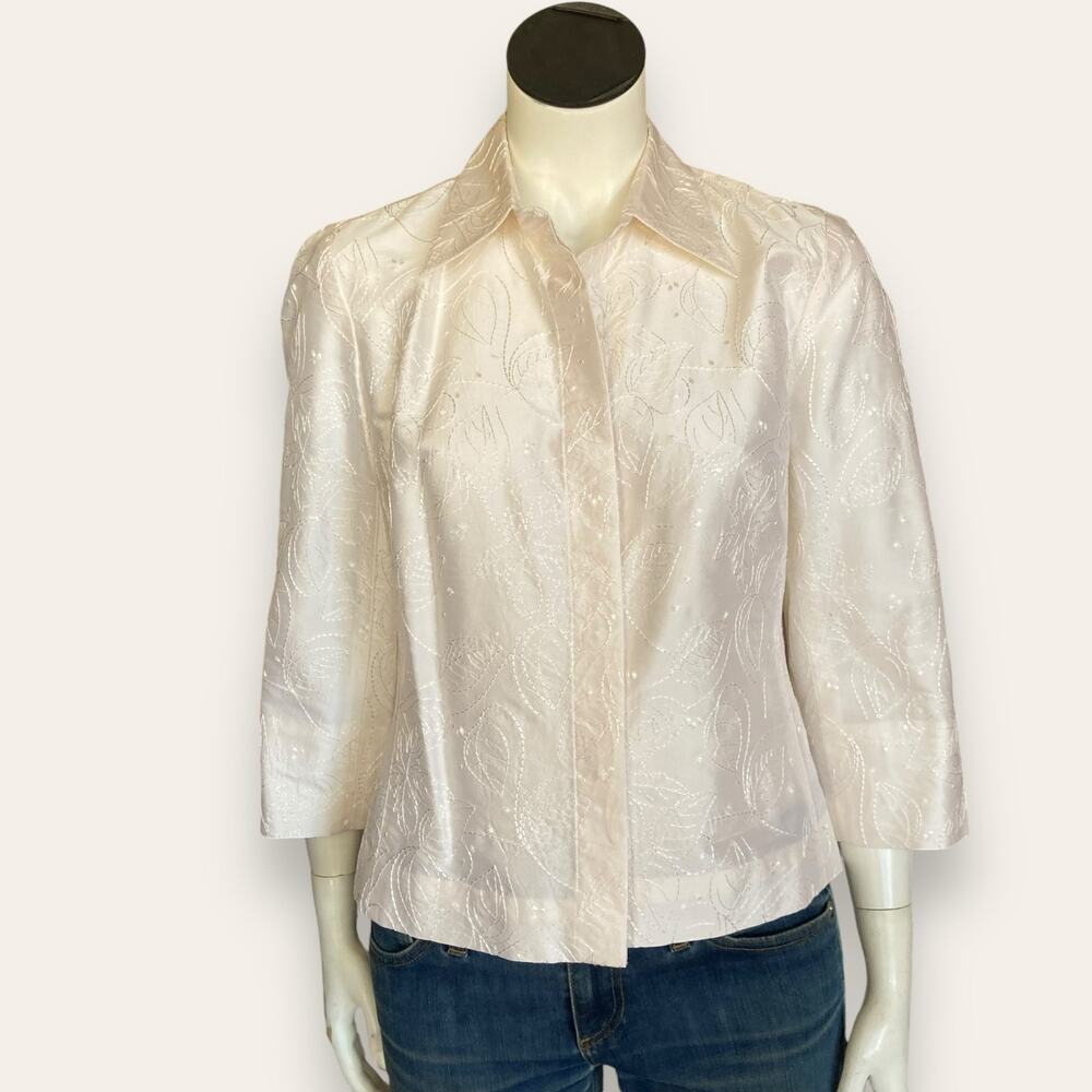 Pearlescent White/ Pink Business Causal Silk Embroidered Button Up Shirt Small